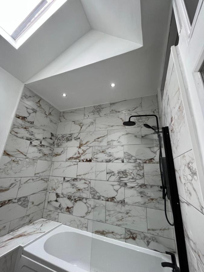 Bella Ripley Apartment Ripley  Luaran gambar